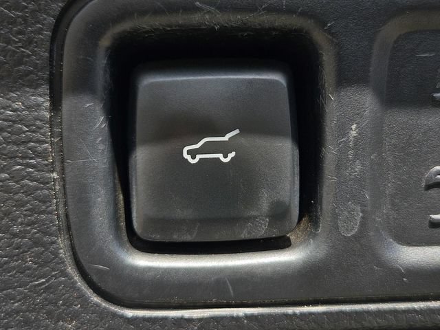 Used 2021 Ford Expedition XLT RWD image 12