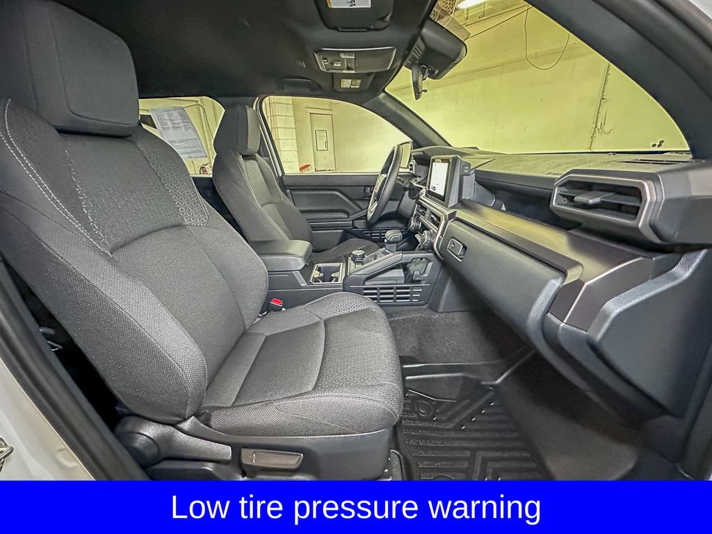 Used 2025 Toyota 4Runner SR5 image 7