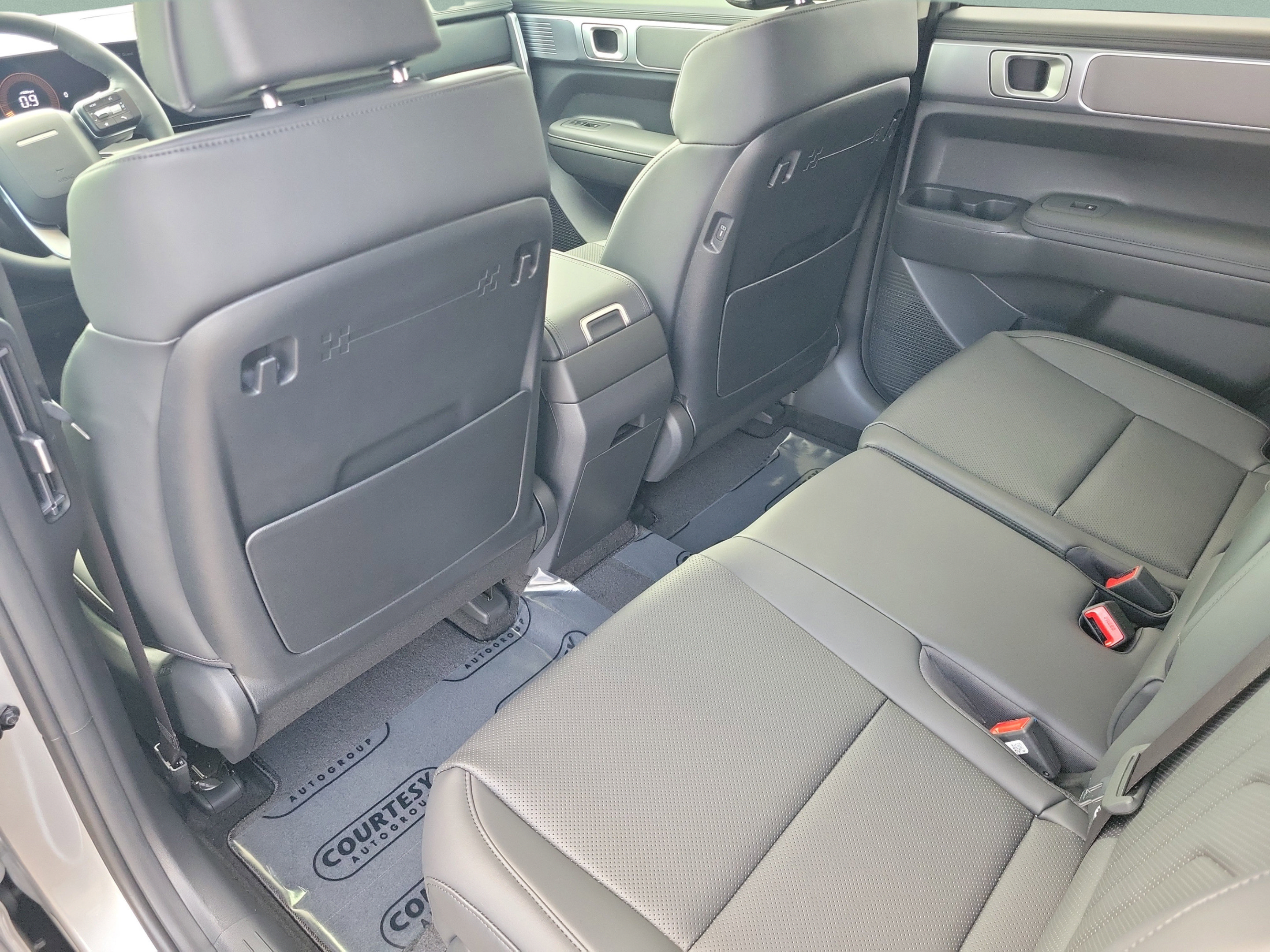 New 2026 Hyundai Santa Fe XRT AWD/4WD image 11