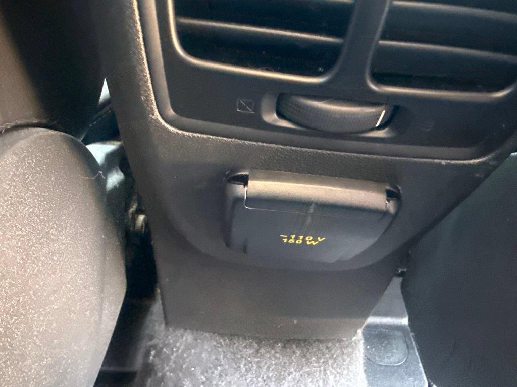 Used 2017 Ford Escape Titanium FWD image 18