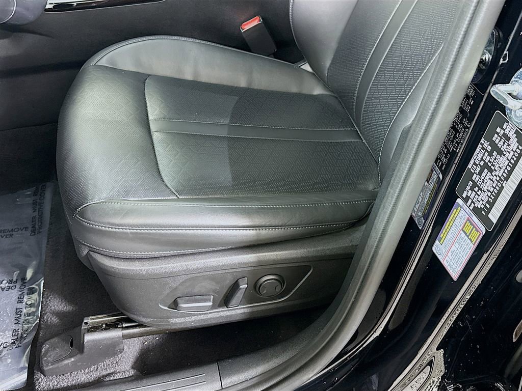 Certified 2023 Kia Sorento SX image 26