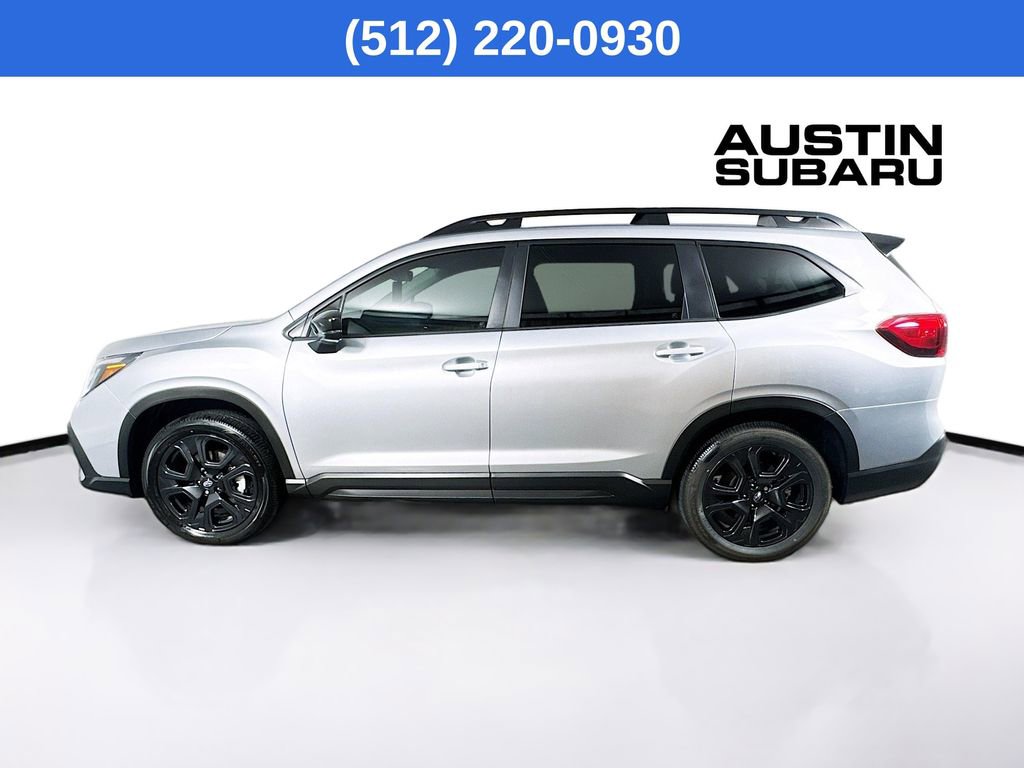Used 2025 Subaru Ascent Onyx Edition image 5