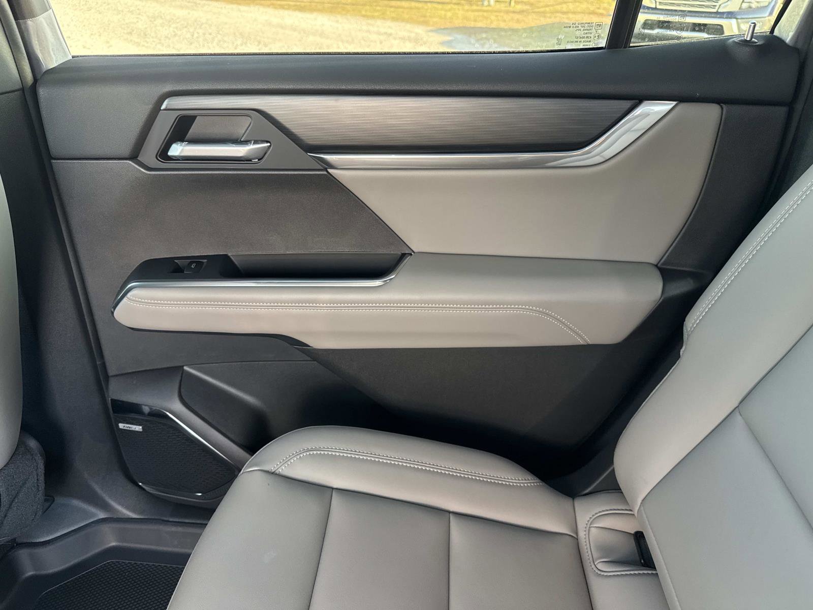 New 2026 GMC Acadia Elevation w/ Elevation Premium Package image 16