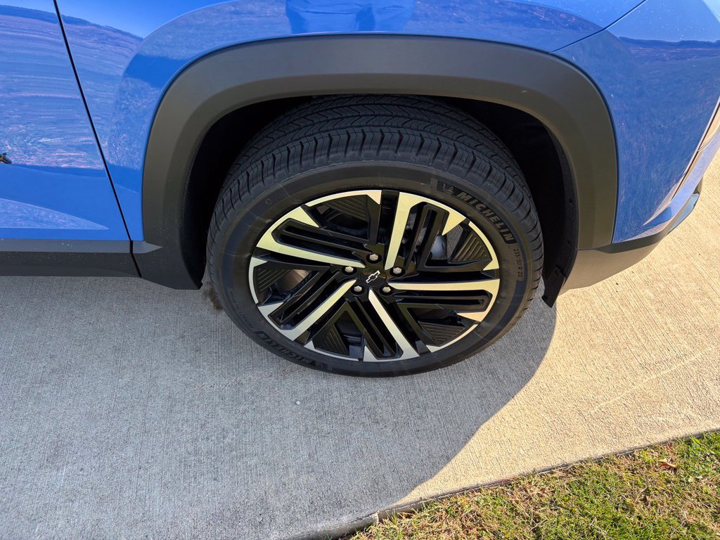 New 2027 Chevrolet Equinox RS FWD image 55