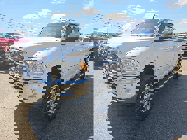 Used 2014 RAM 2500 Limited AWD/4WD image 2