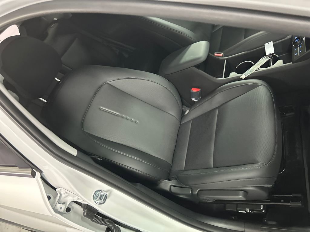 New 2026 Hyundai Kona Limited AWD/4WD image 24