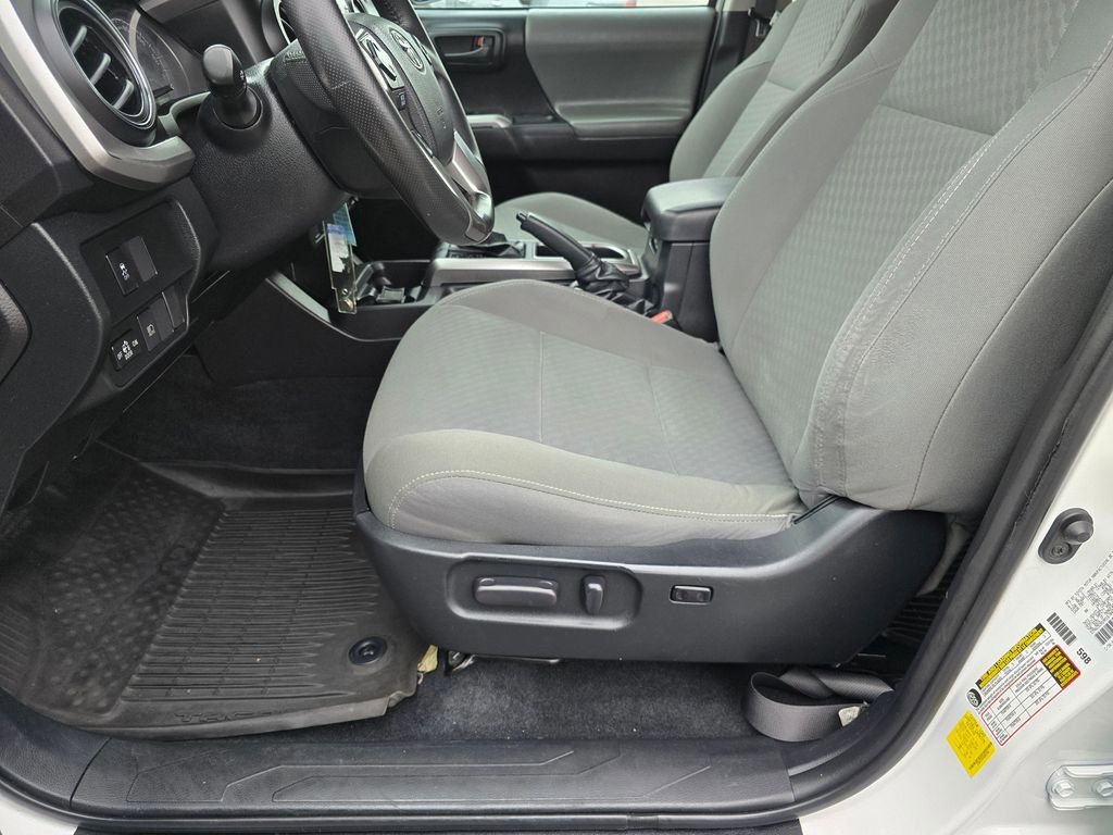 Used 2022 Toyota Tacoma SR5 image 23