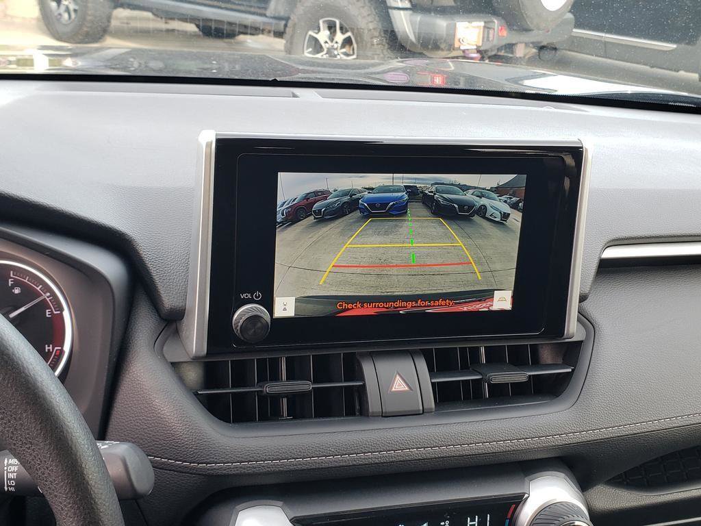 Used 2023 Toyota RAV4 XLE image 38