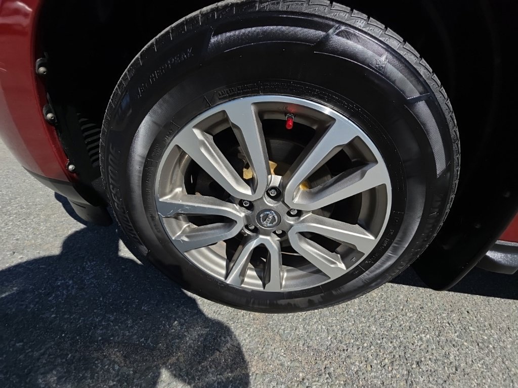 Used 2015 Nissan Pathfinder S FWD image 31