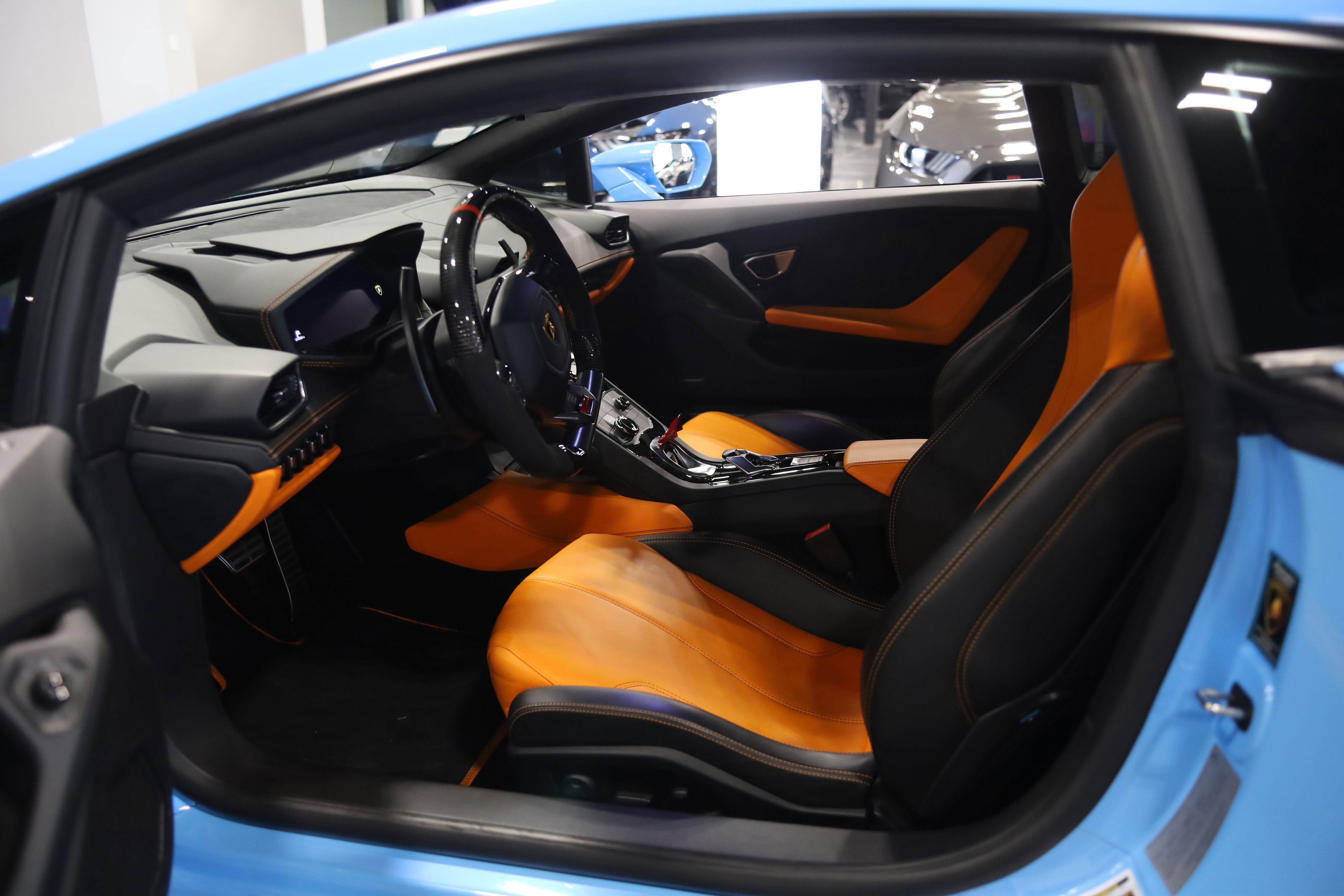 Used 2016 Lamborghini Huracan LP 610-4 image 15