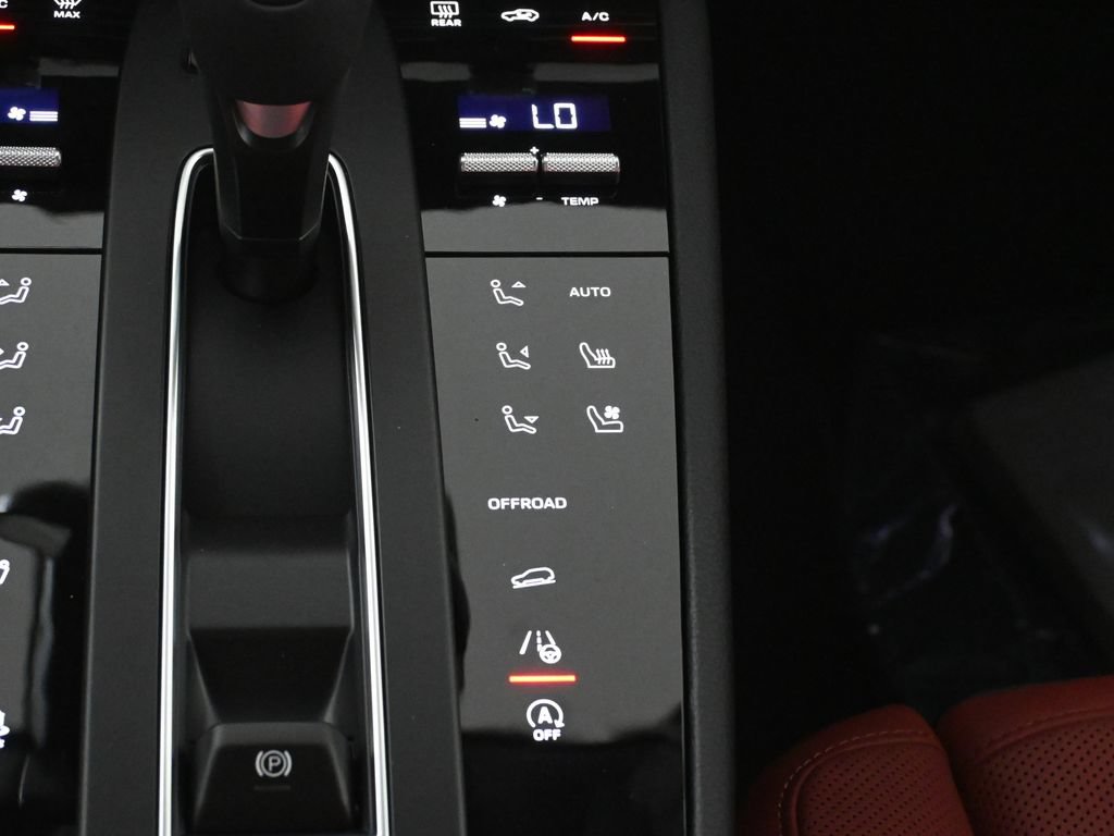 New 2026 Porsche Macan S AWD/4WD image 25