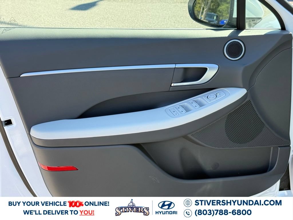 Certified 2026 Hyundai Sonata SE FWD image 12