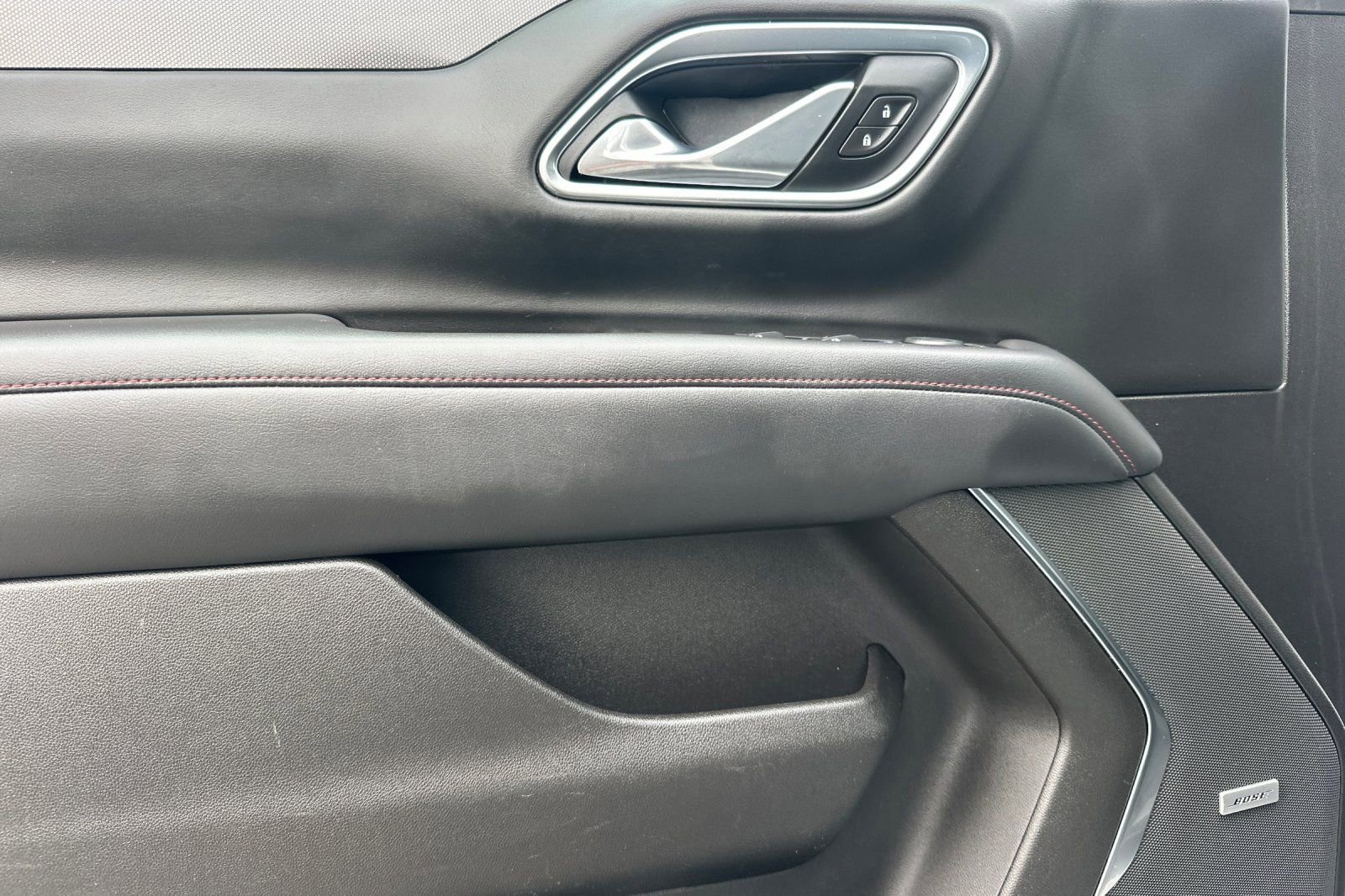 Used 2021 Chevrolet Tahoe RST w/ Luxury Package image 11