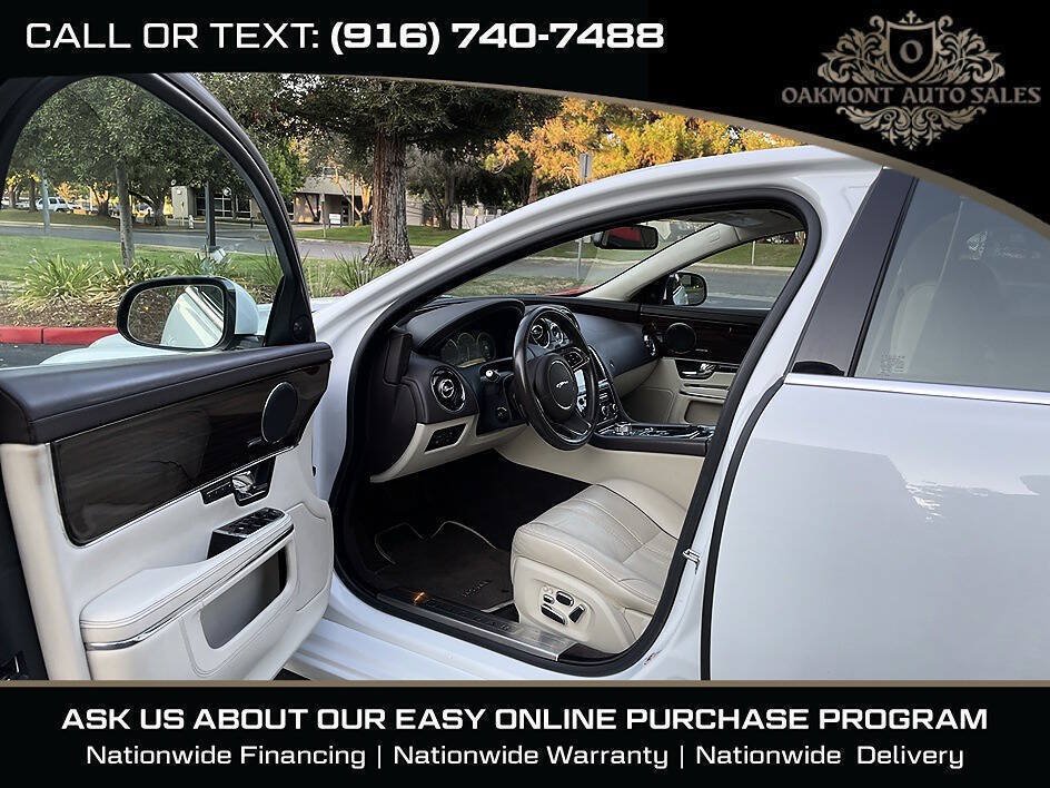 Used 2013 Jaguar XJ L Portfolio AWD/4WD image 20