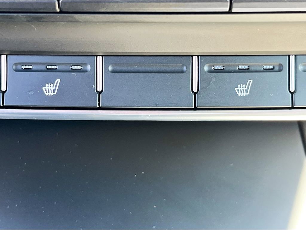 Used 2020 Kia Sorento S FWD image 26