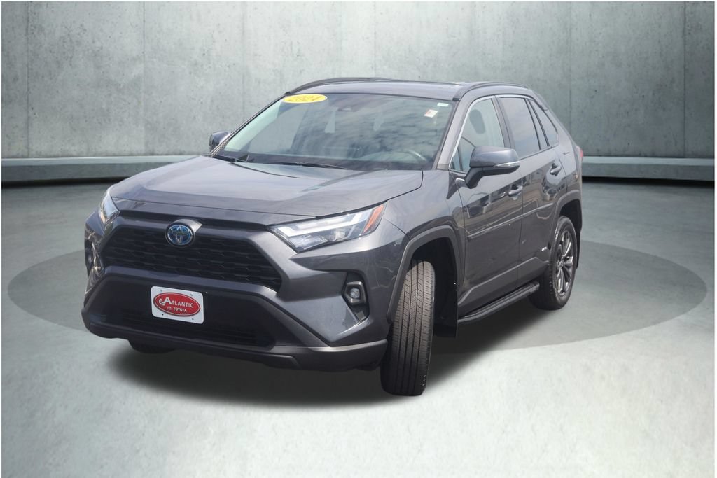 Used 2024 Toyota RAV4 XLE Premium w/ Weather Package AWD/4WD image 21