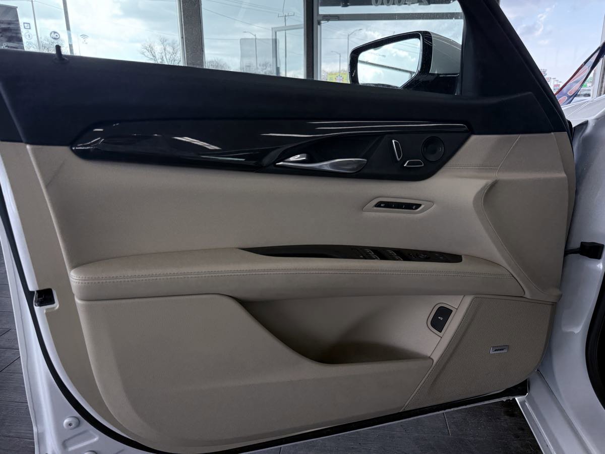 Used 2020 Cadillac CT6 Luxury image 25