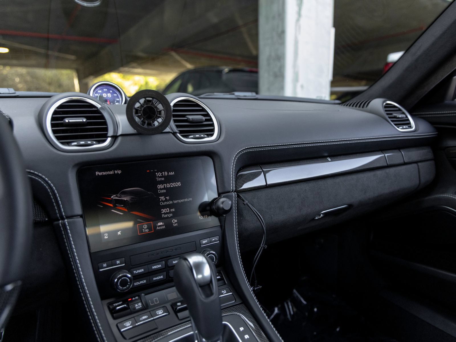 Used 2025 Porsche 718 Cayman GTS RWD image 34
