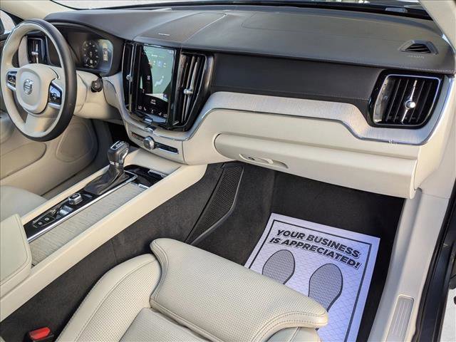 Used 2021 Volvo XC60 T5 Inscription w/ Advanced Package image 22