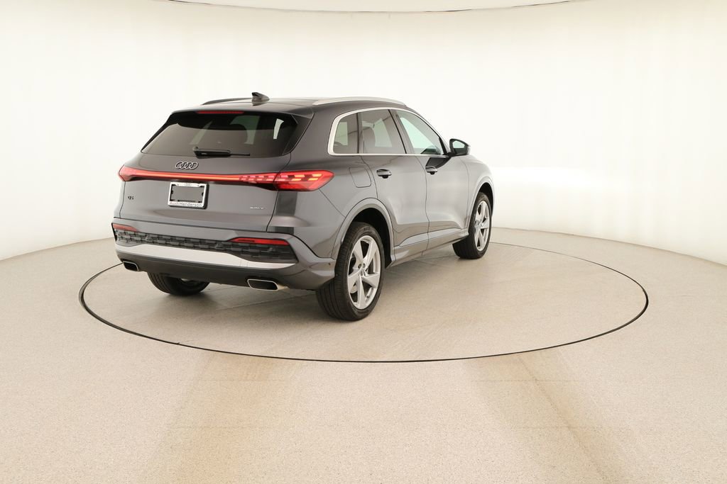 Certified 2025 Audi Q5 Premium Plus w/ Premium Plus AWD/4WD image 6