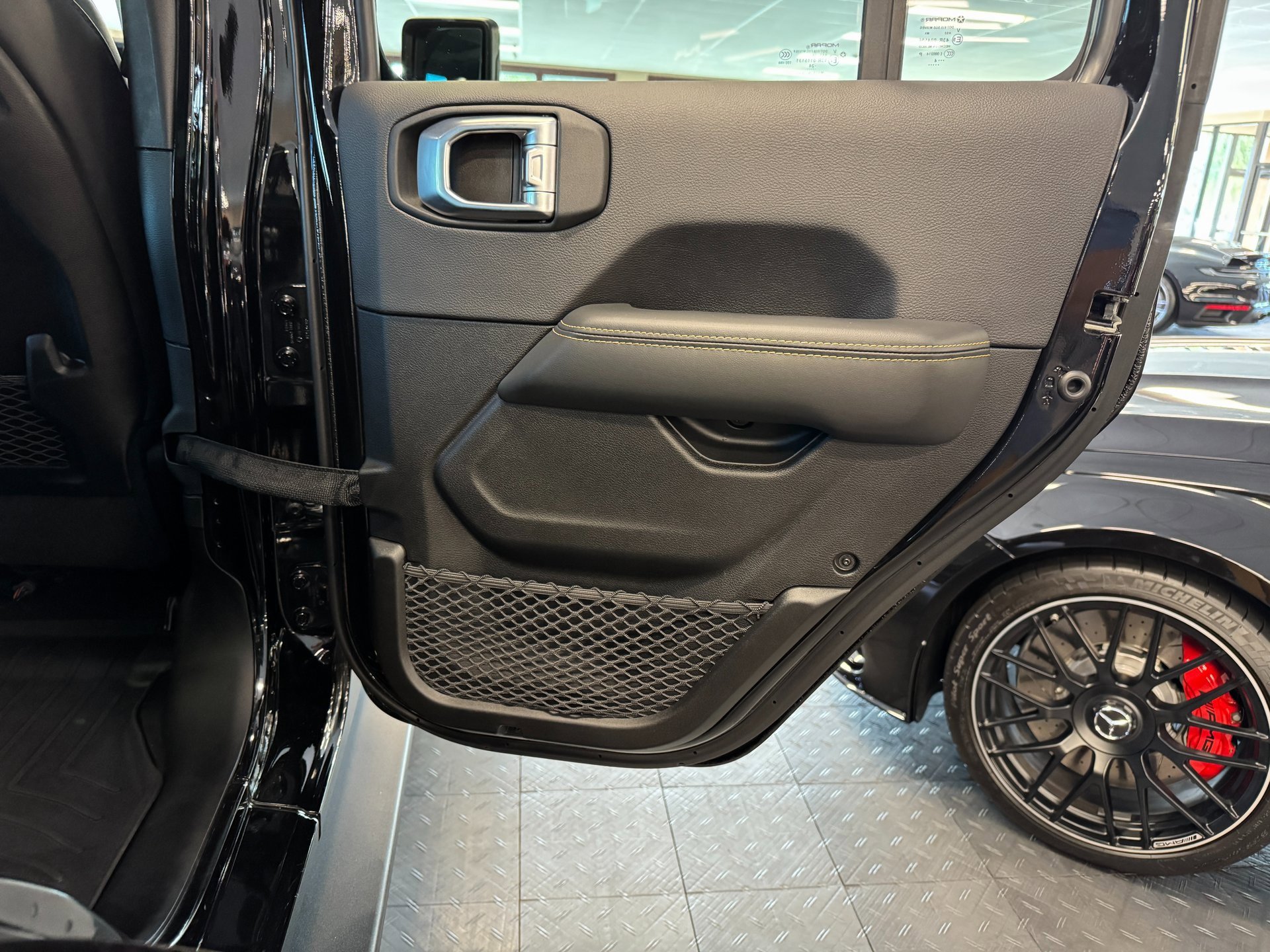 Used 2024 Jeep Wrangler Unlimited Rubicon 392 image 46