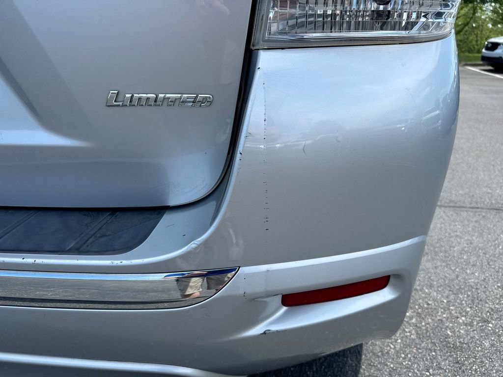 Used 2012 Toyota Highlander Limited AWD/4WD image 35