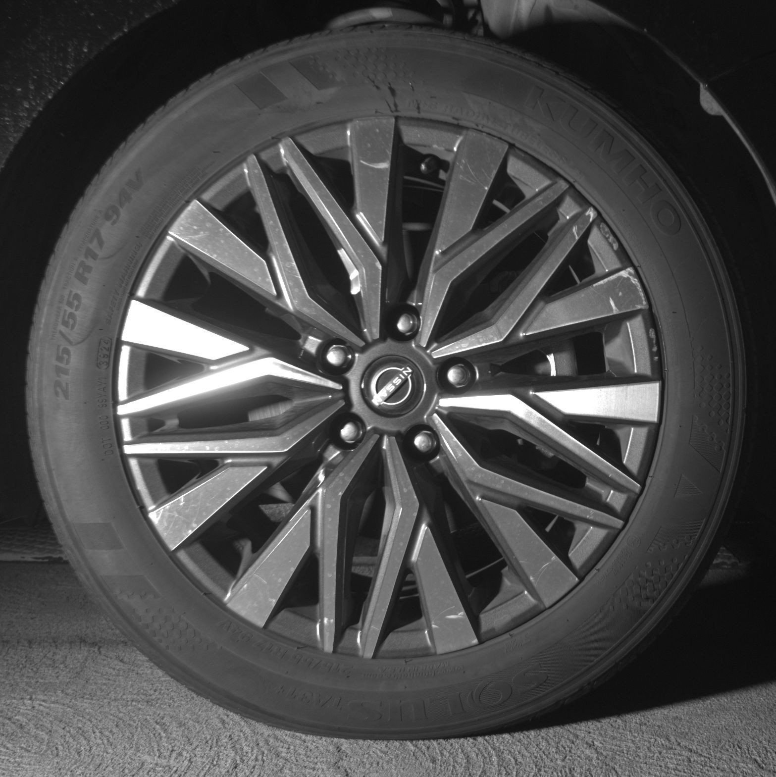 Used 2025 Nissan Altima 2.5 SV FWD image 15