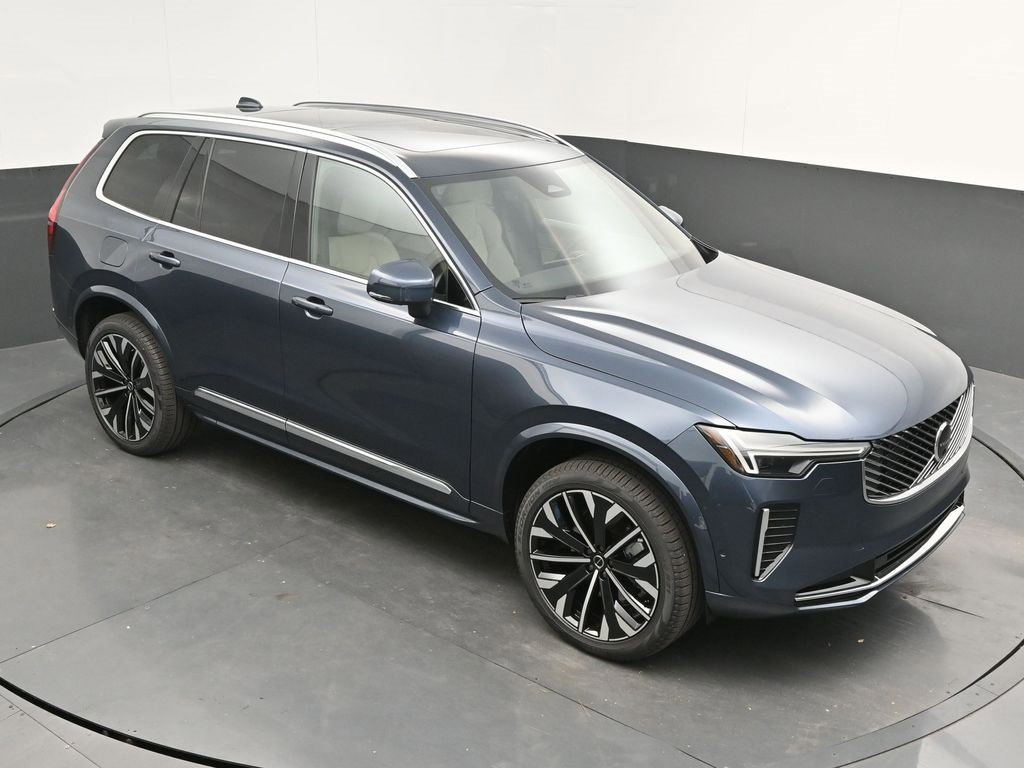 New 2026 Volvo XC90 B5 Plus image 31