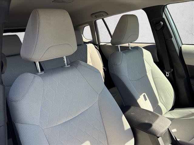Certified 2022 Toyota Corolla Cross LE FWD image 28