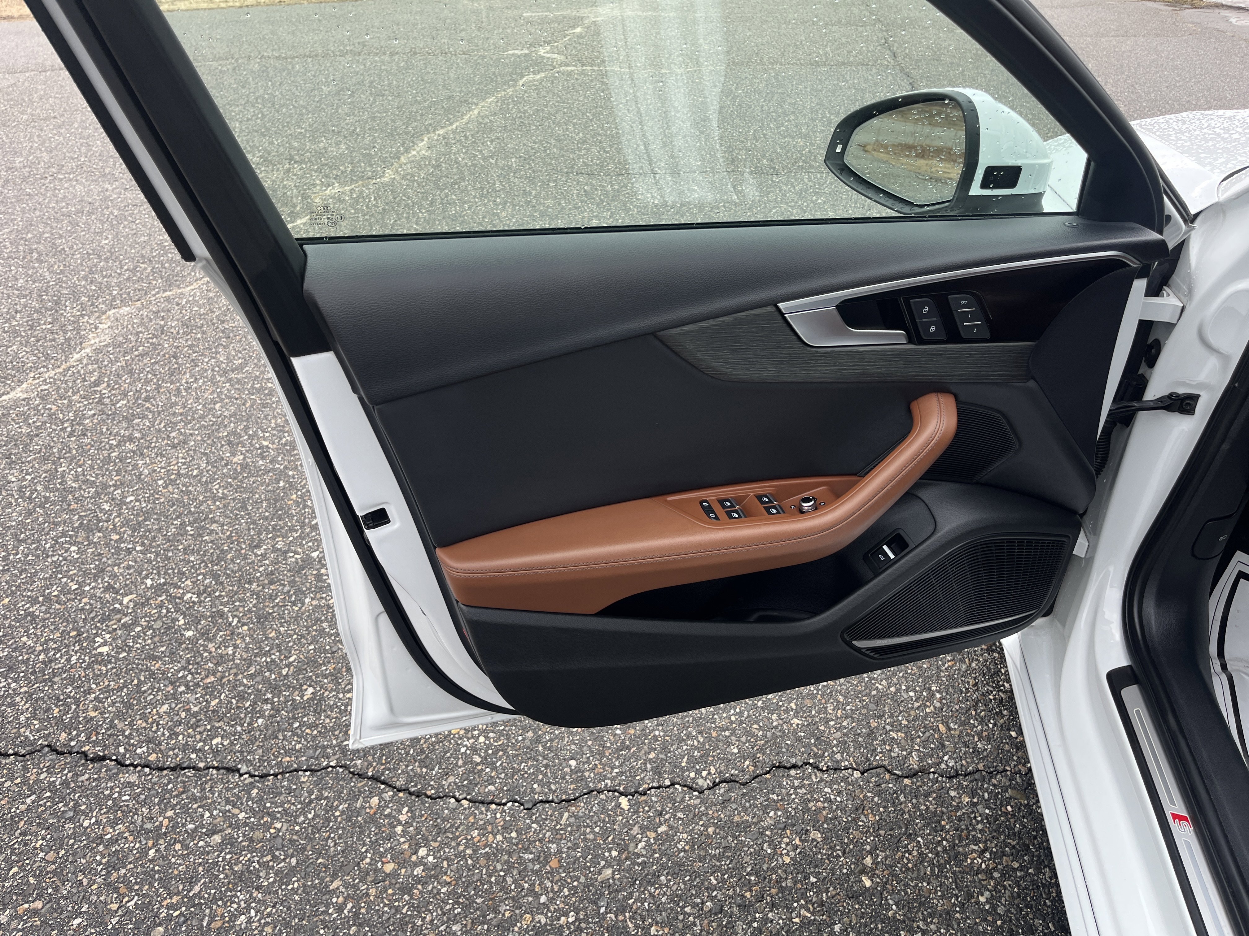 Used 2020 Audi A4 2.0T Premium Plus w/ Premium Plus Package image 15