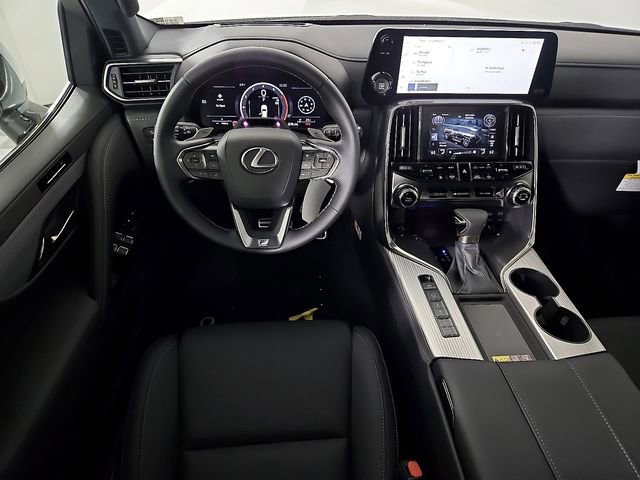 New 2025 Lexus LX 600 F Sport image 9