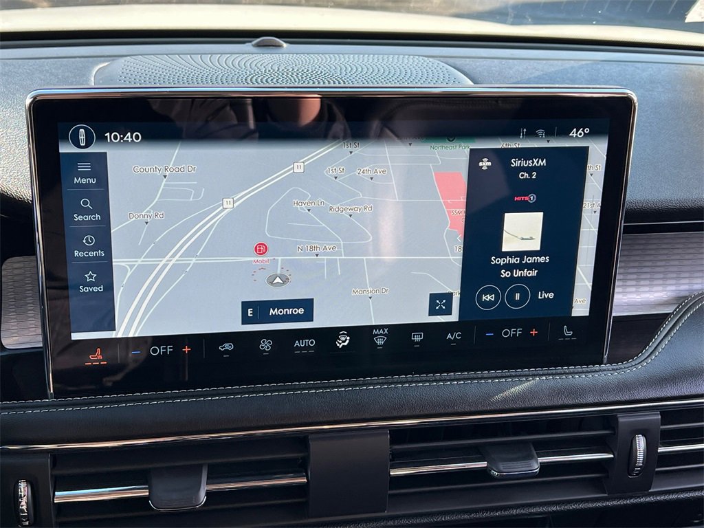 Used 2023 Lincoln Corsair AWD image 18