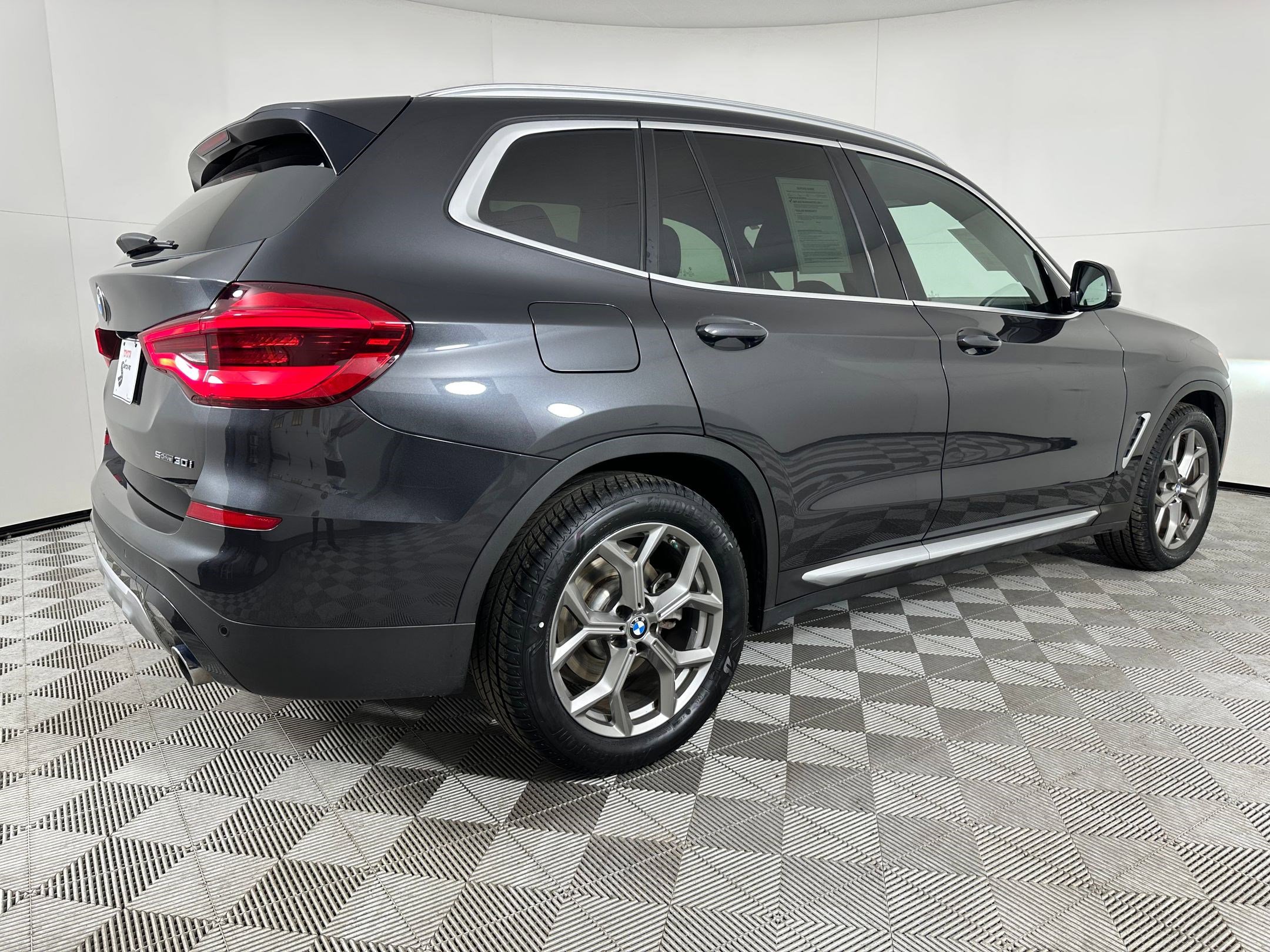 Used 2021 BMW X3 sDrive30i w/ Convenience Package image 8
