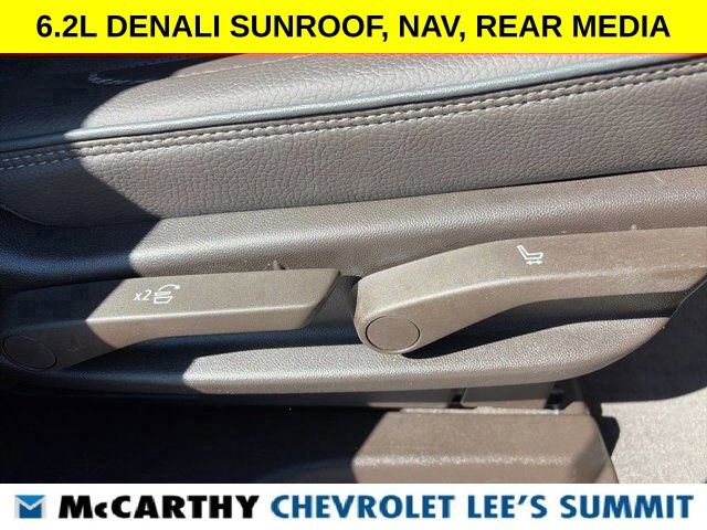 Used 2021 GMC Yukon Denali w/ Denali Premium Package image 45