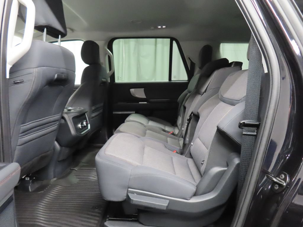 Used 2025 Ford Expedition Max Active AWD/4WD image 13
