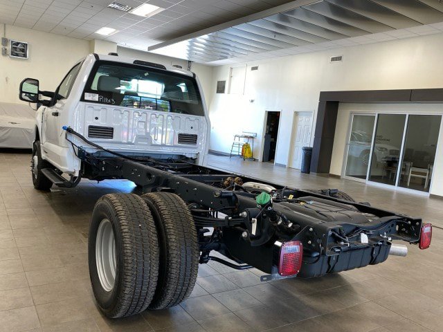 New 2024 Ford F350 XL w/ XL Chrome Package image 12