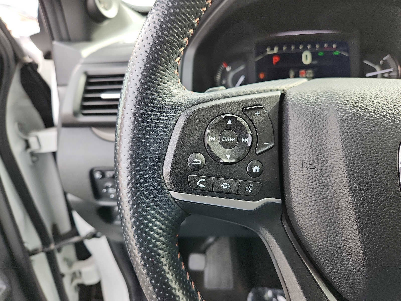 Certified 2022 Honda Passport TrailSport image 20