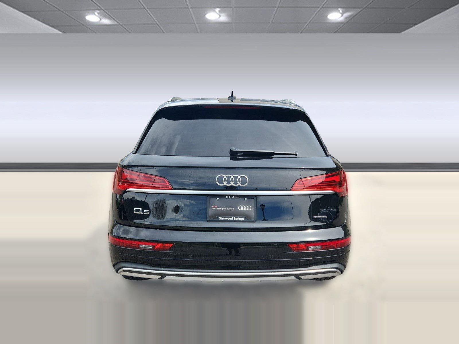 Certified 2023 Audi Q5 2.0T Premium w/ Convenience Package image 10