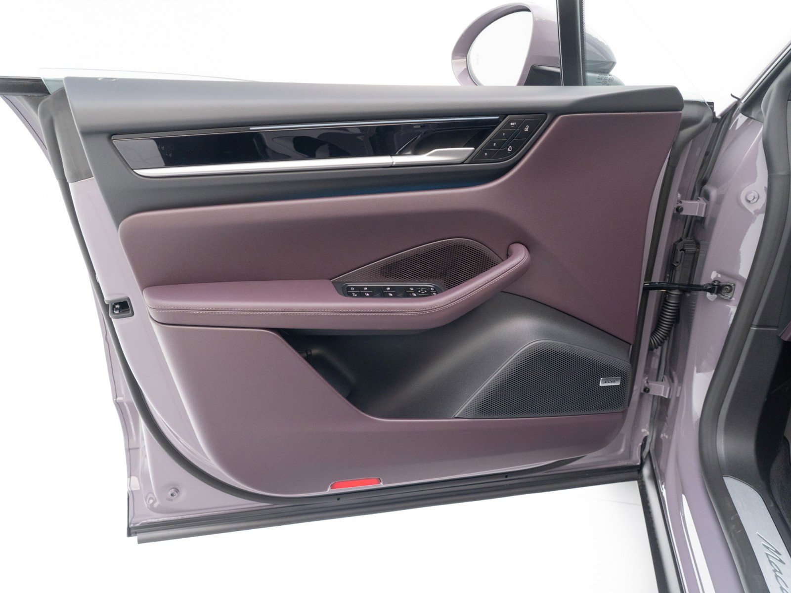 New 2026 Porsche Macan Electric image 21