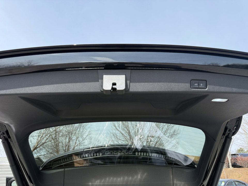 New 2026 Audi SQ5 Premium Plus image 14