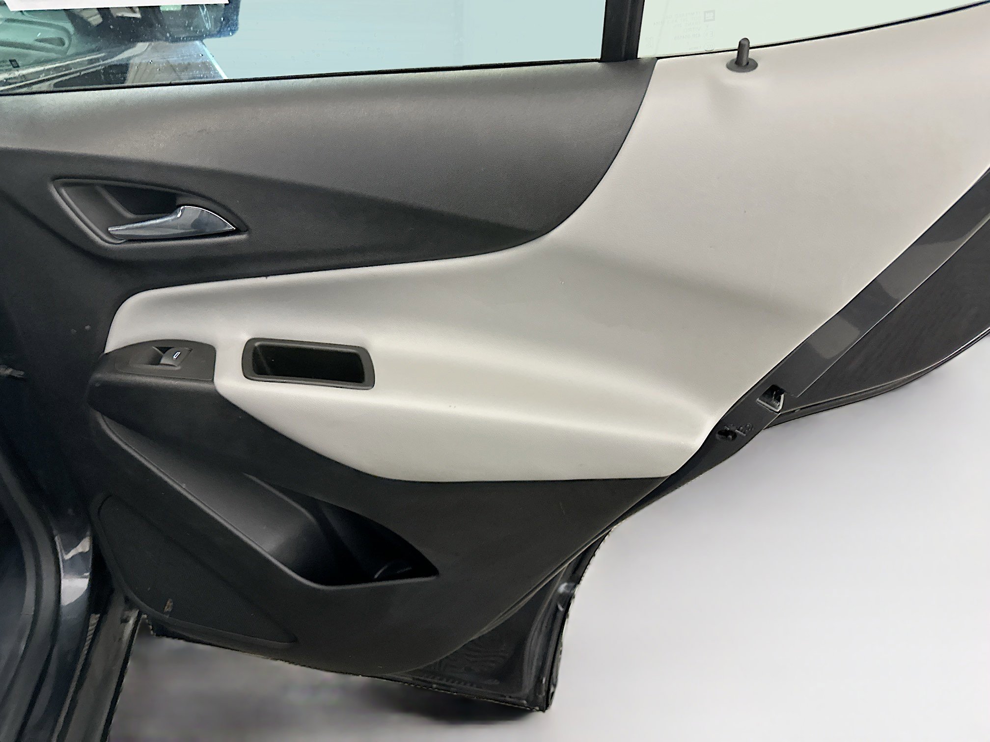 Used 2022 Chevrolet Equinox LT image 30