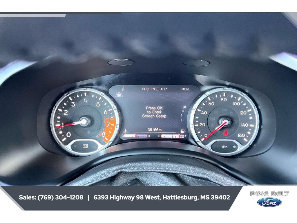 Used 2017 Jeep Renegade Limited AWD/4WD image 14