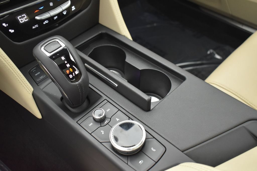 Used 2020 Cadillac CT6 Luxury AWD/4WD image 17