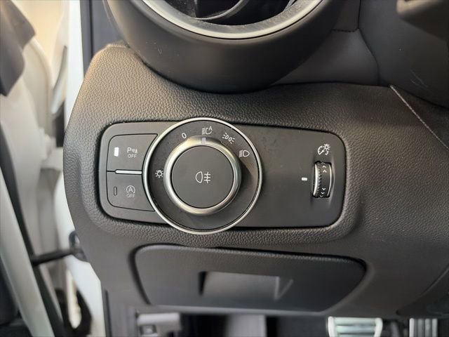 Used 2024 Alfa Romeo Giulia Ti image 17