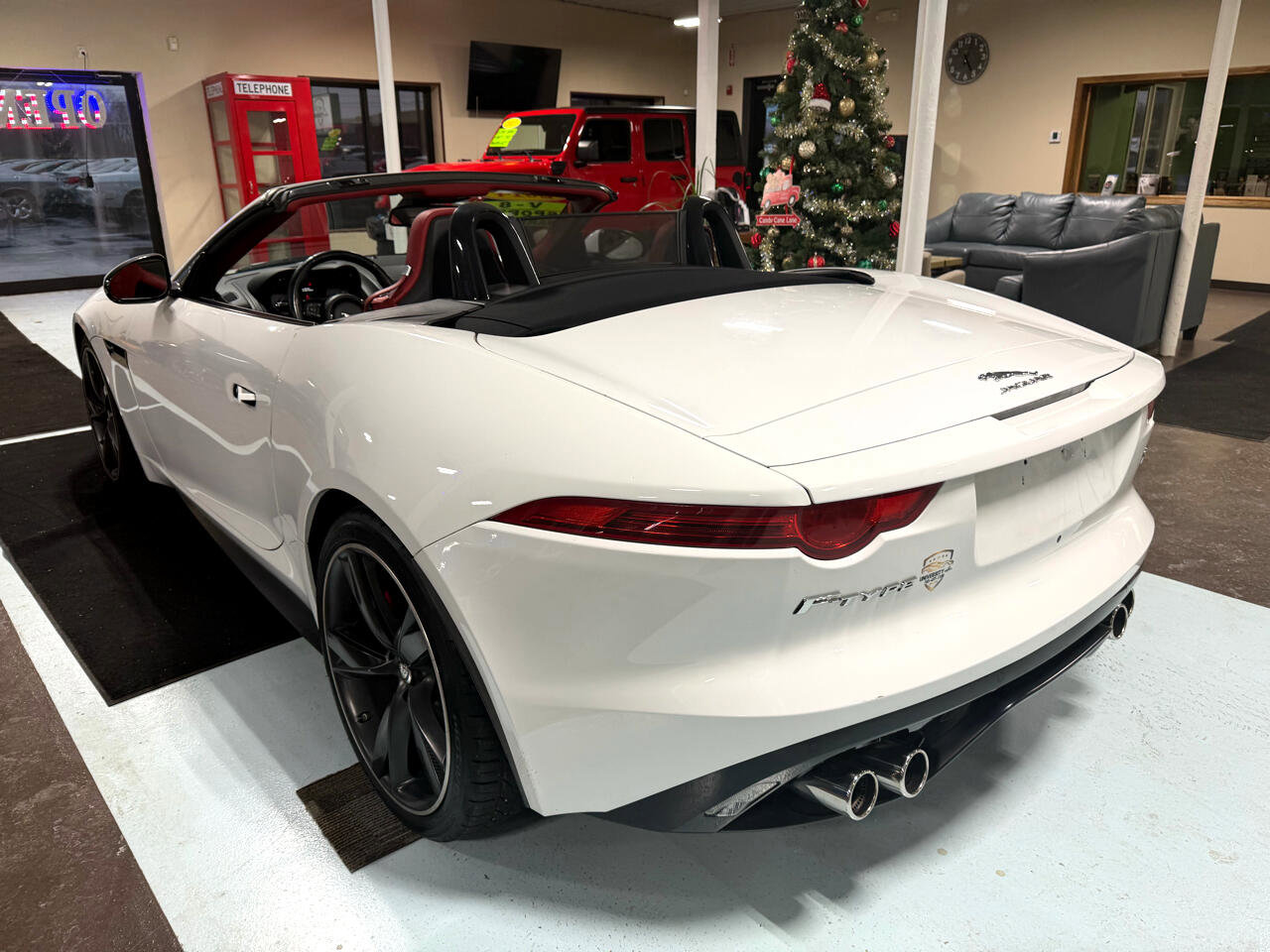 Used 2014 Jaguar F-TYPE S image 6