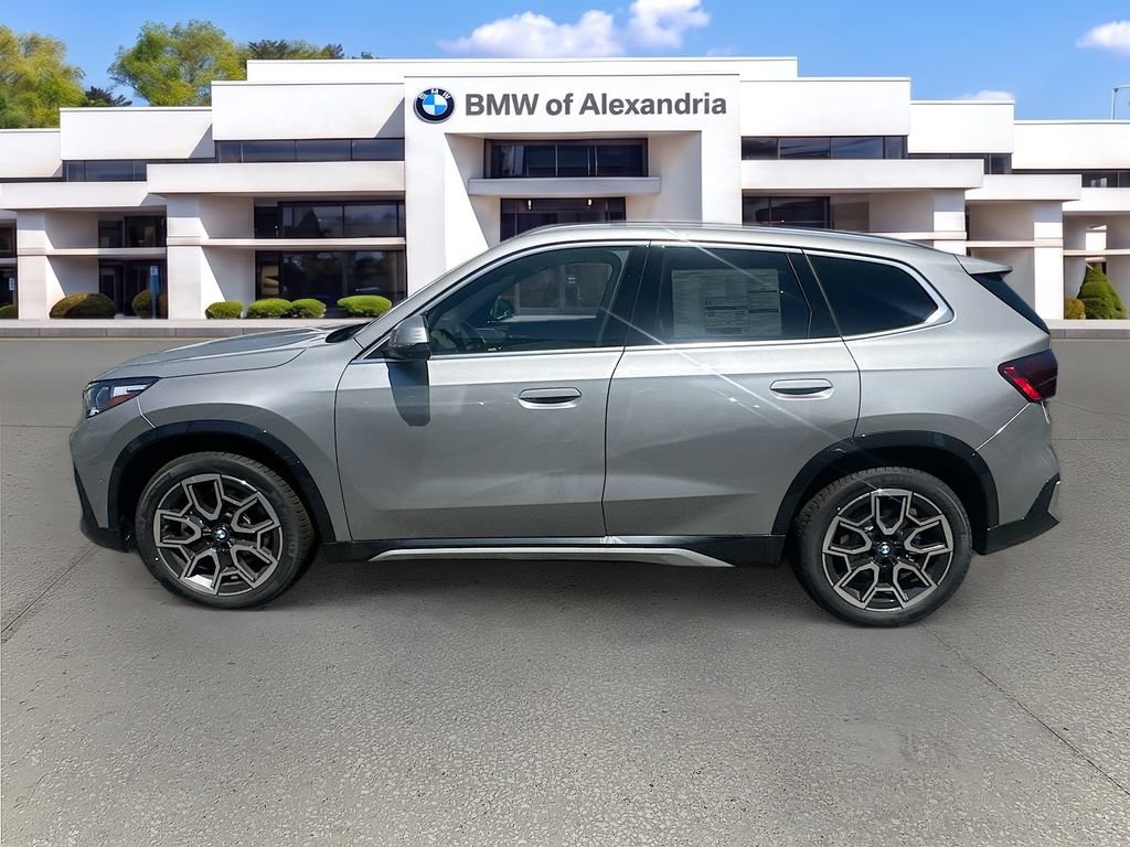 Used 2026 BMW X1 xDrive28i w/ Technology Package AWD/4WD image 4