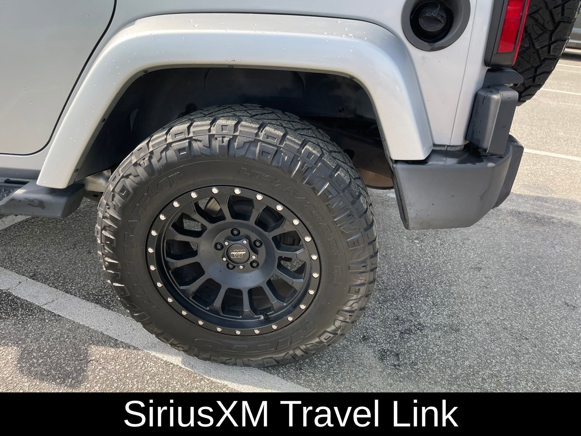 Used 2012 Jeep Wrangler Unlimited Sahara w/ Connectivity Group image 9