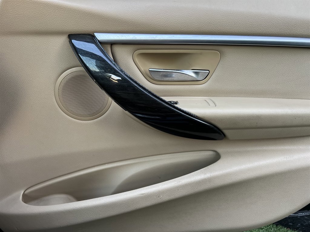 Used 2016 BMW 328i Sedan image 25