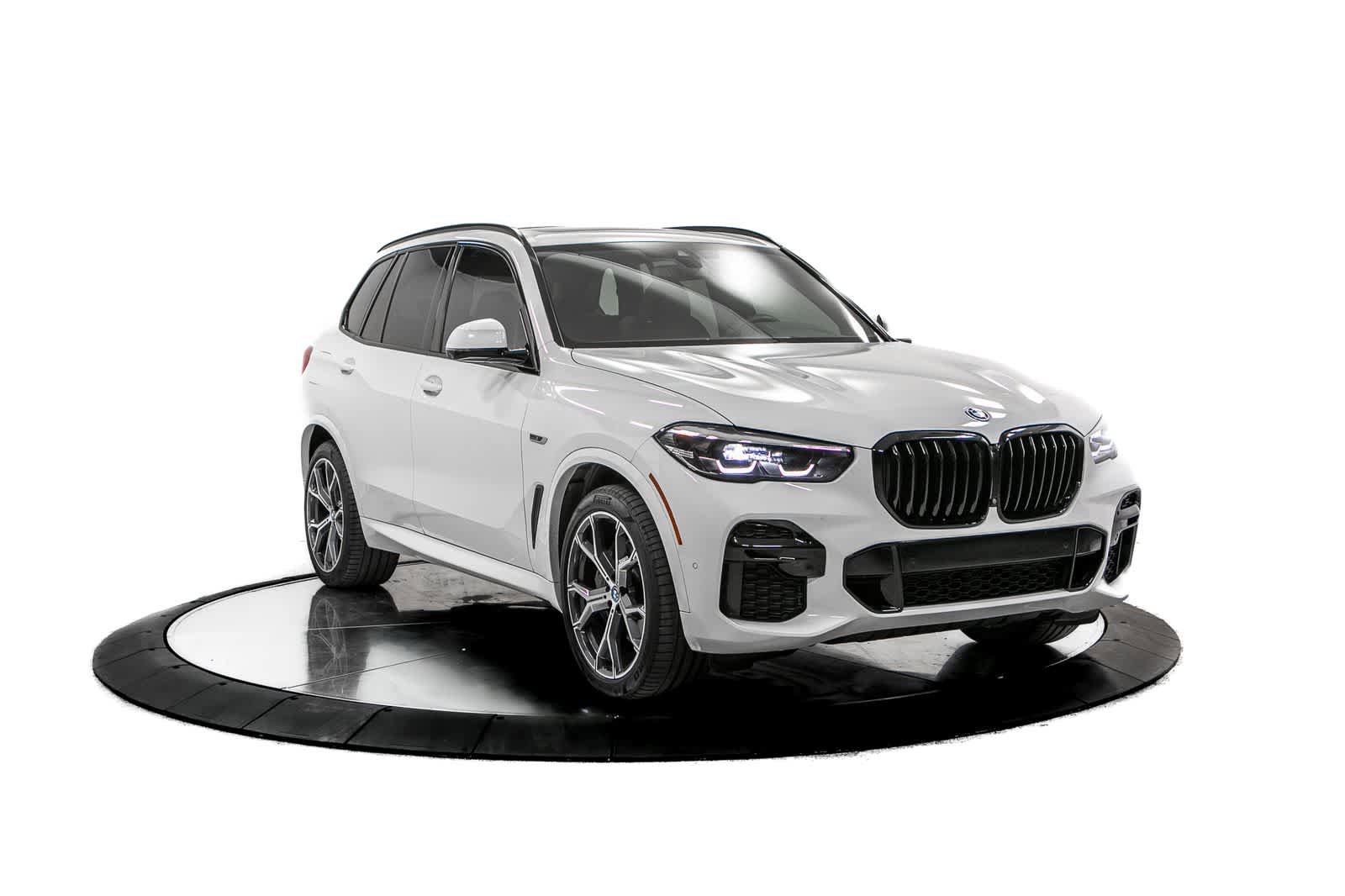 Used 2023 BMW X5 xDrive45e w/ M Sport Package AWD/4WD image 9