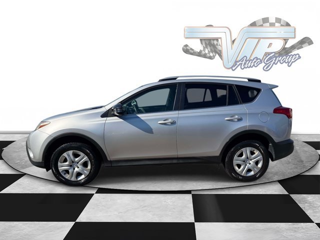 Used 2015 Toyota RAV4 LE AWD/4WD image 7